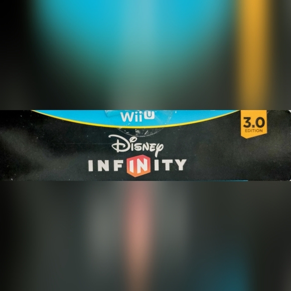 Nintendo WiiU Star Wars Disney Infinity Starter Set NIB